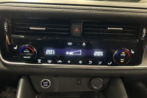 Nissan Qashqai esikatselu 14