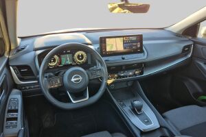 Nissan Qashqai esikatselu 2