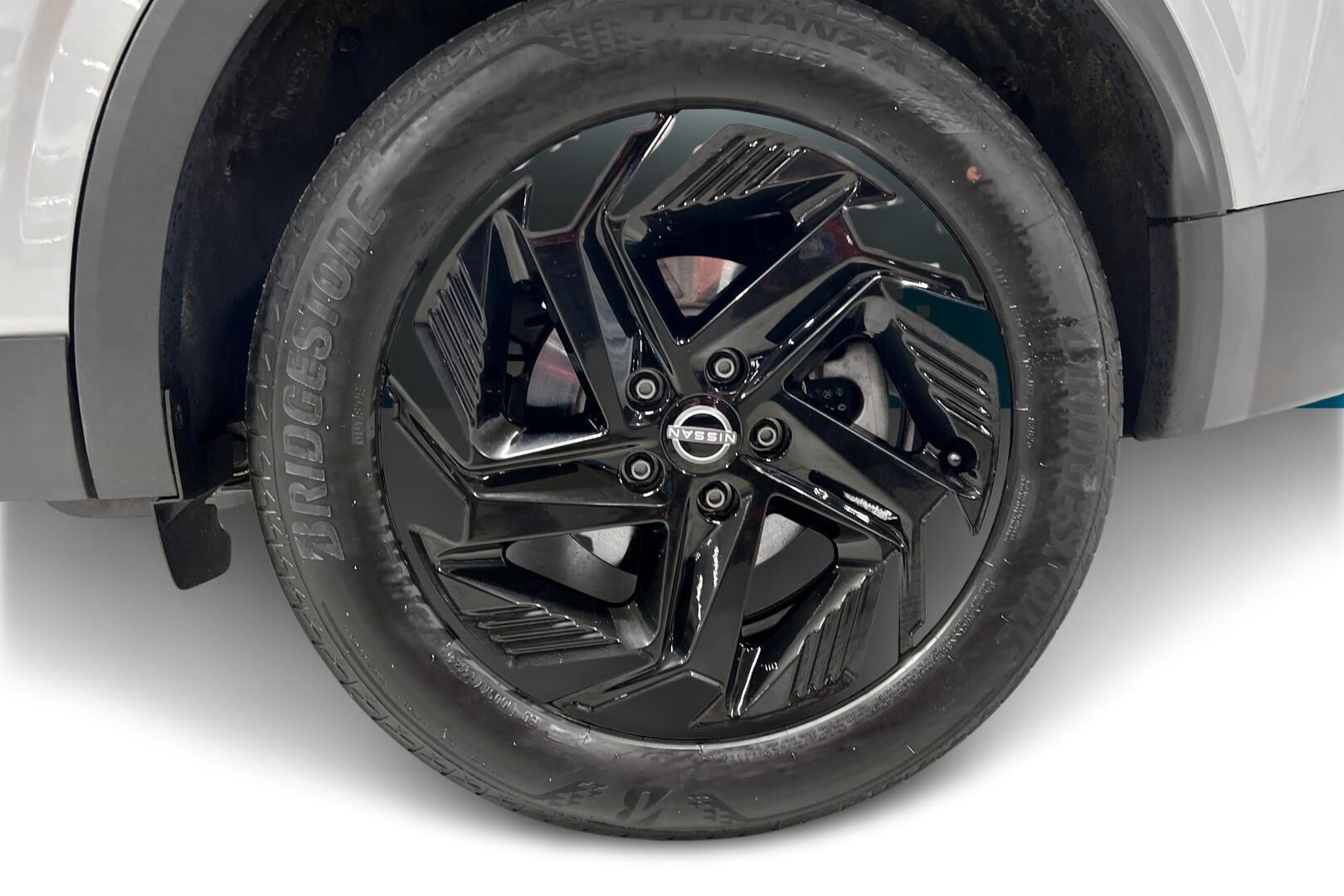 Nissan Qashqai iso kuva 9