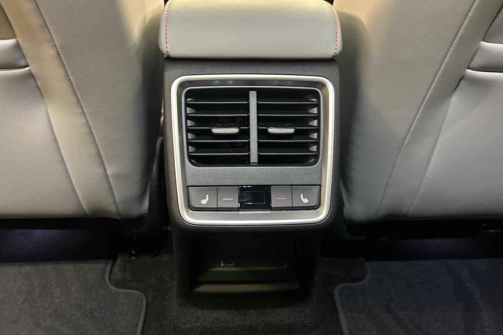Skoda Elroq iso kuva 21