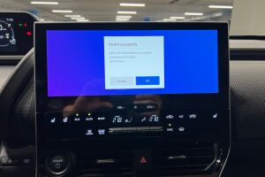 Toyota bZ4X esikatselu 11