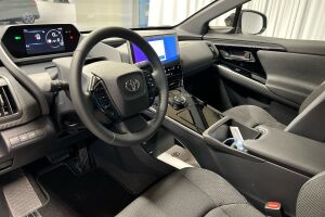 Toyota bZ4X esikatselu 6