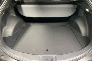 Toyota bZ4X esikatselu 9