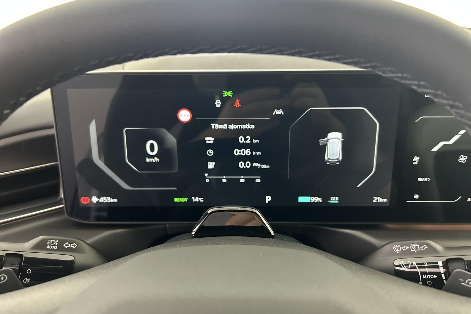 KIA EV9 iso kuva 14