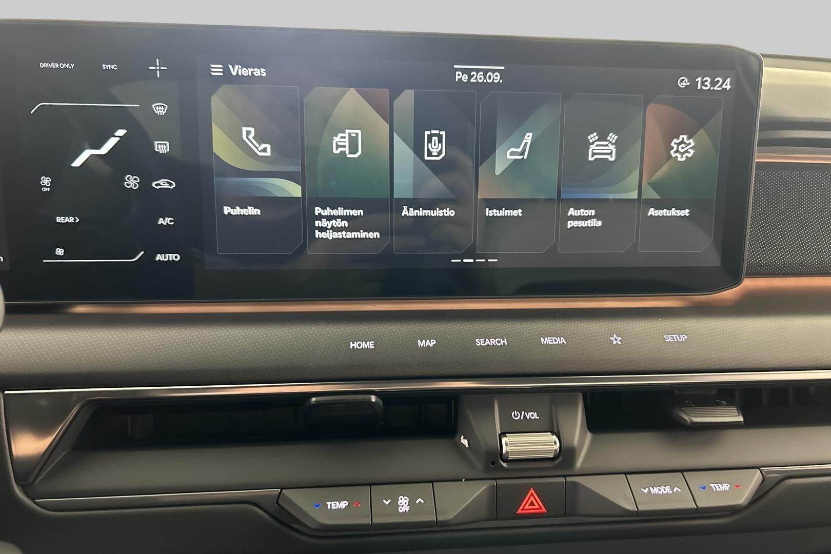 KIA EV9 iso kuva 16