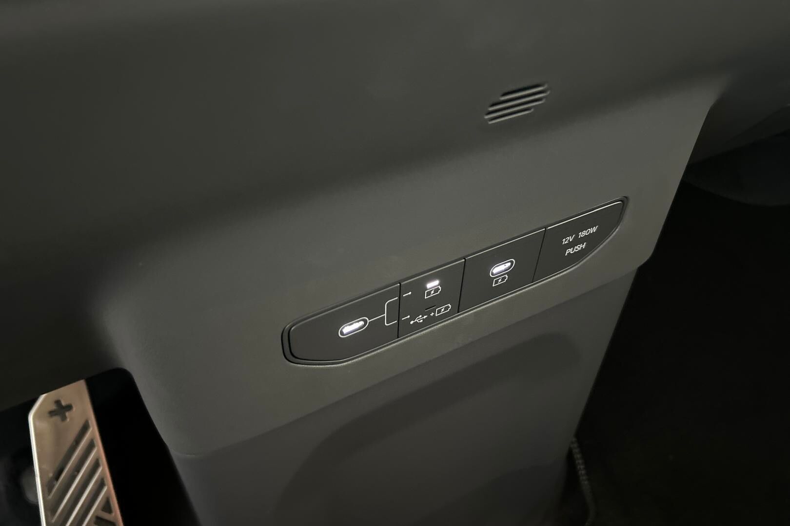 KIA EV9 iso kuva 36
