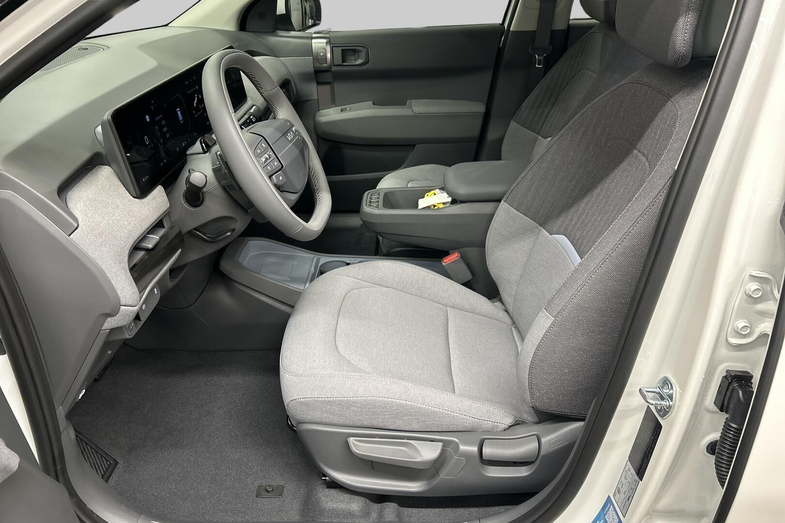 Kia EV3 iso kuva 8
