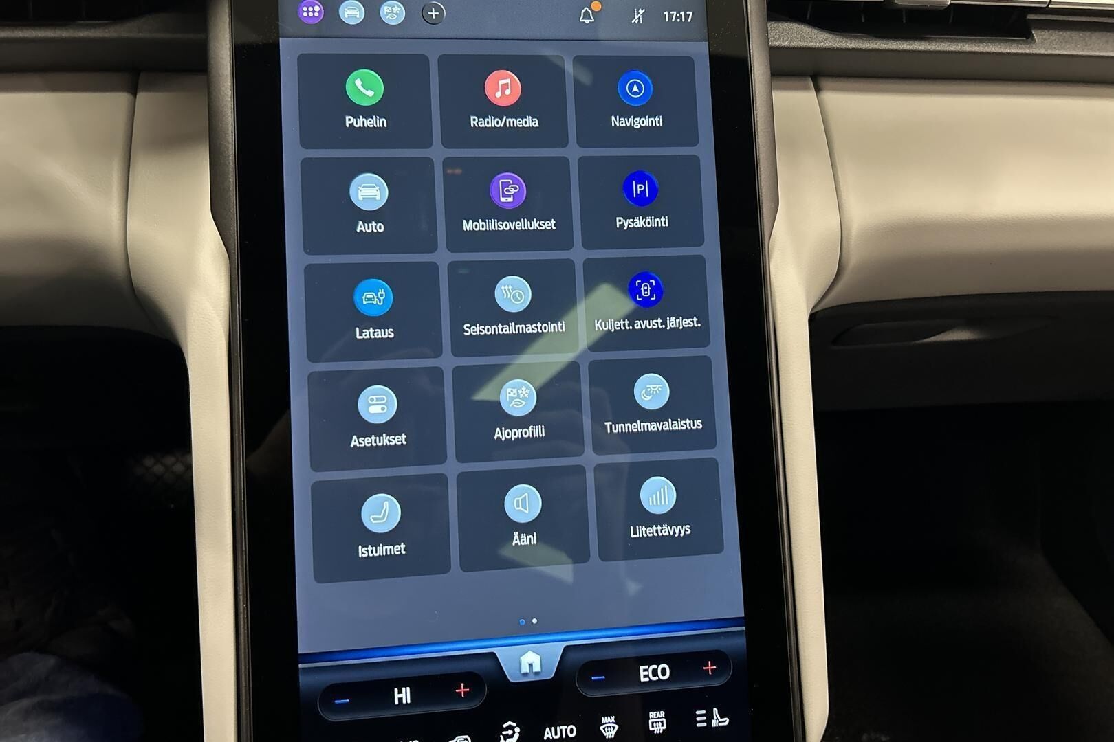 Ford Capri iso kuva 16