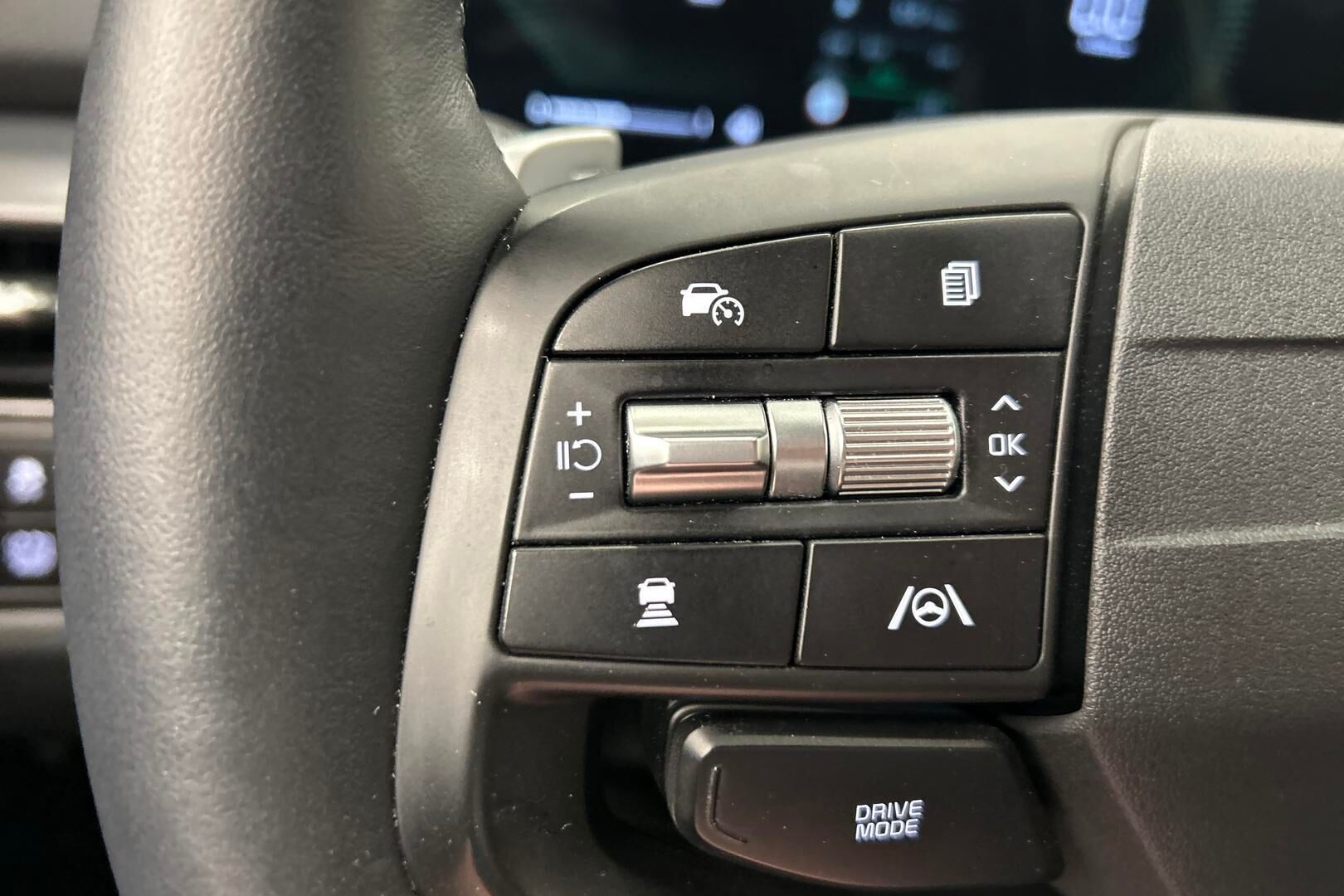 Kia Sportage iso kuva 14