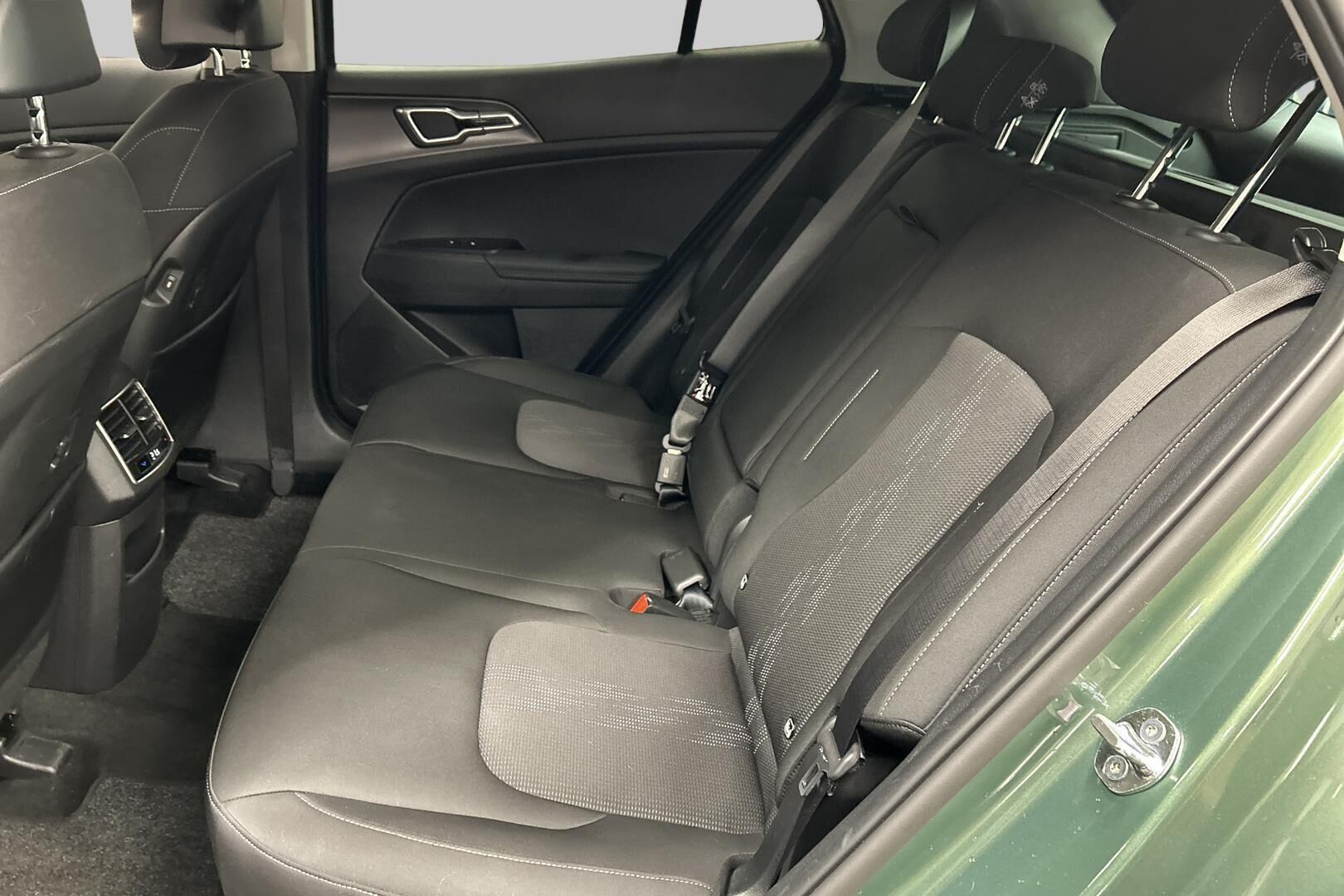 Kia Sportage iso kuva 8