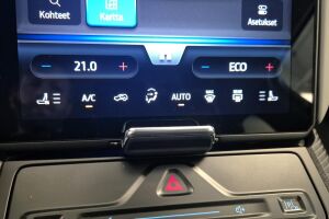 Ford Explorer esikatselu 15