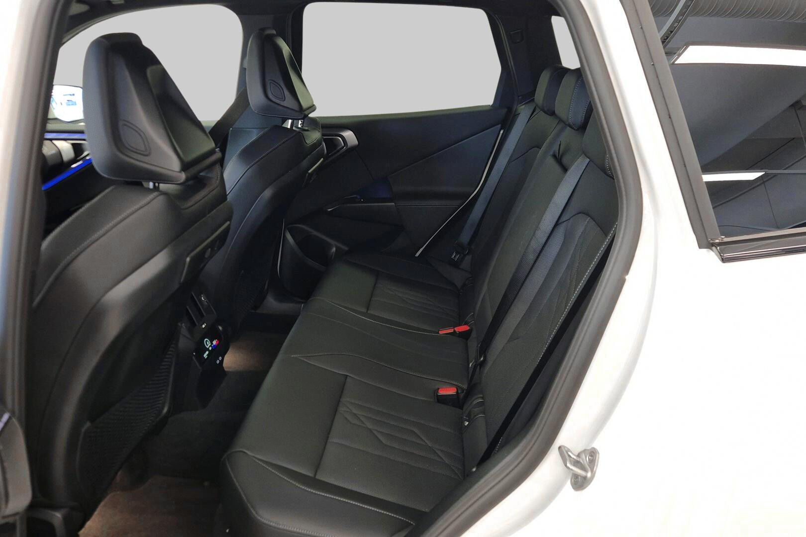 BMW X3 iso kuva 9