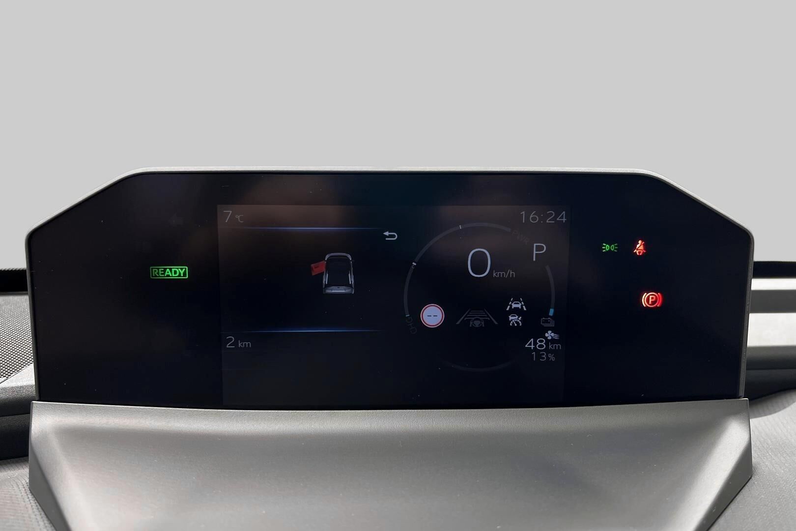 Toyota bZ4X iso kuva 11