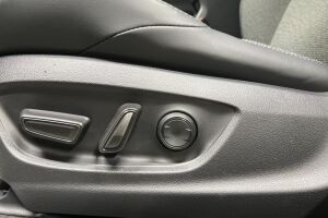 Toyota bZ4X esikatselu 12