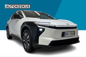 Toyota bZ4X esikatselu 2