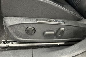 Ford Explorer esikatselu 14