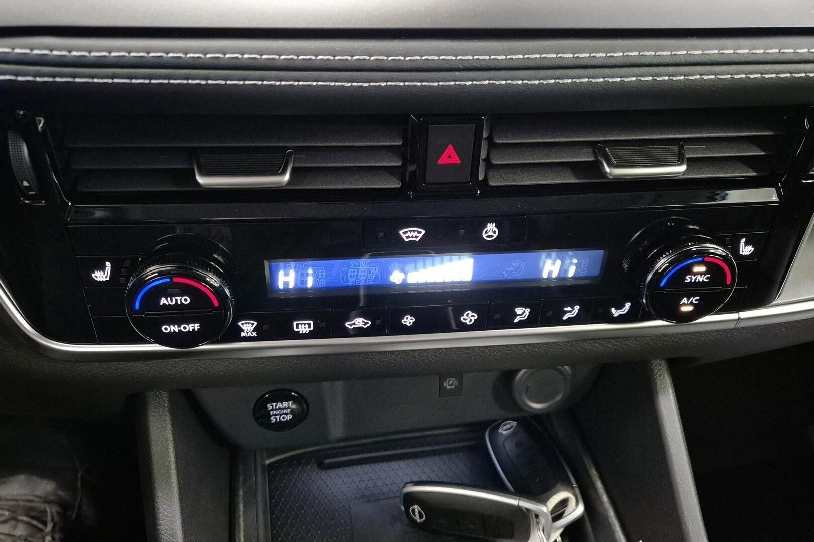 Nissan Qashqai iso kuva 11