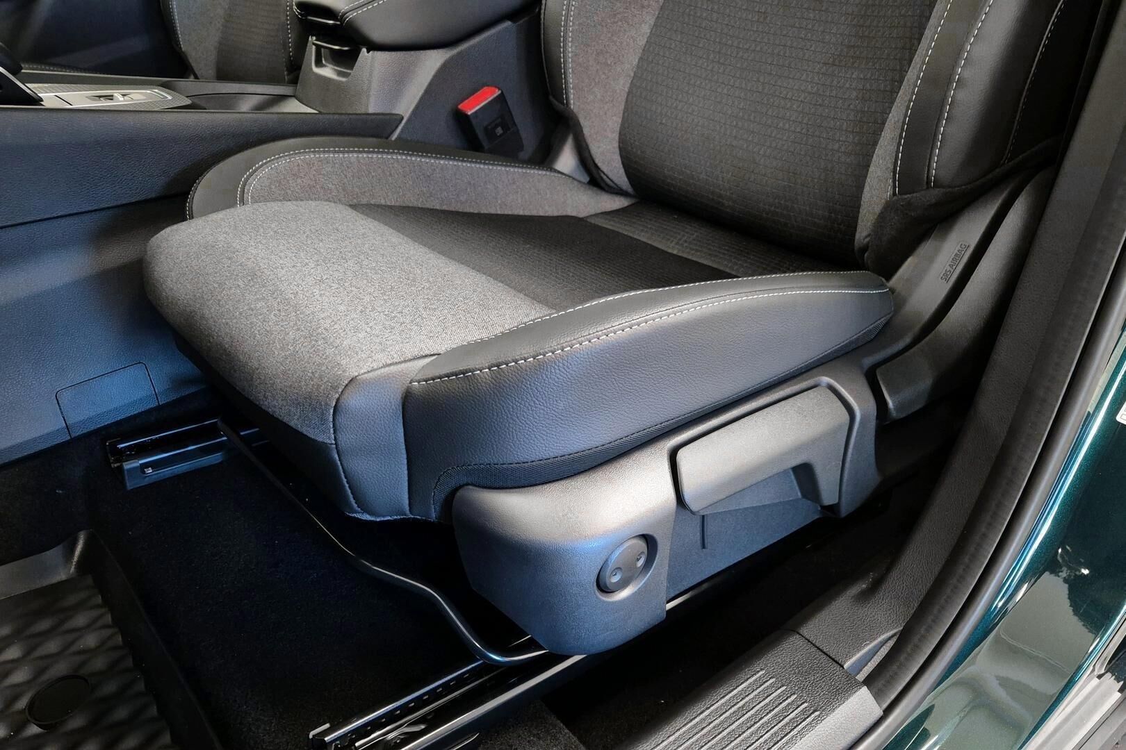 Nissan Qashqai iso kuva 16