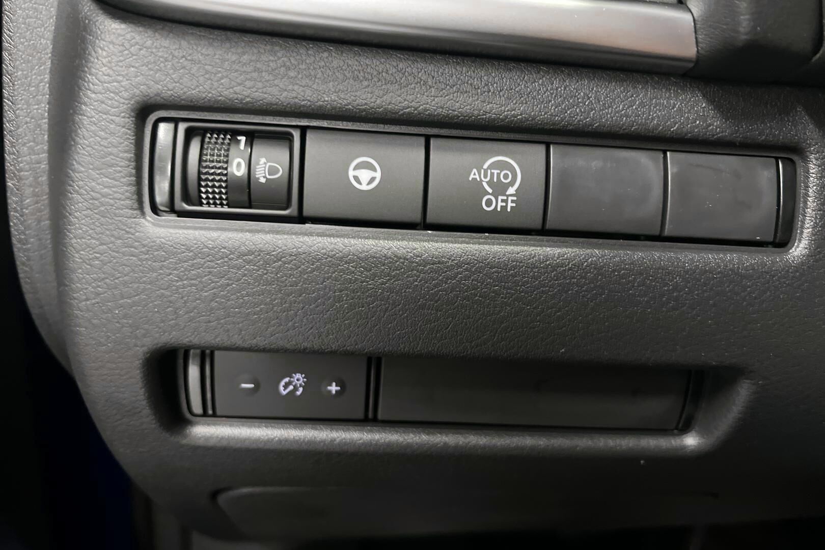 Nissan Qashqai iso kuva 18