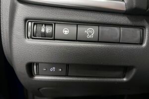 Nissan Qashqai esikatselu 18