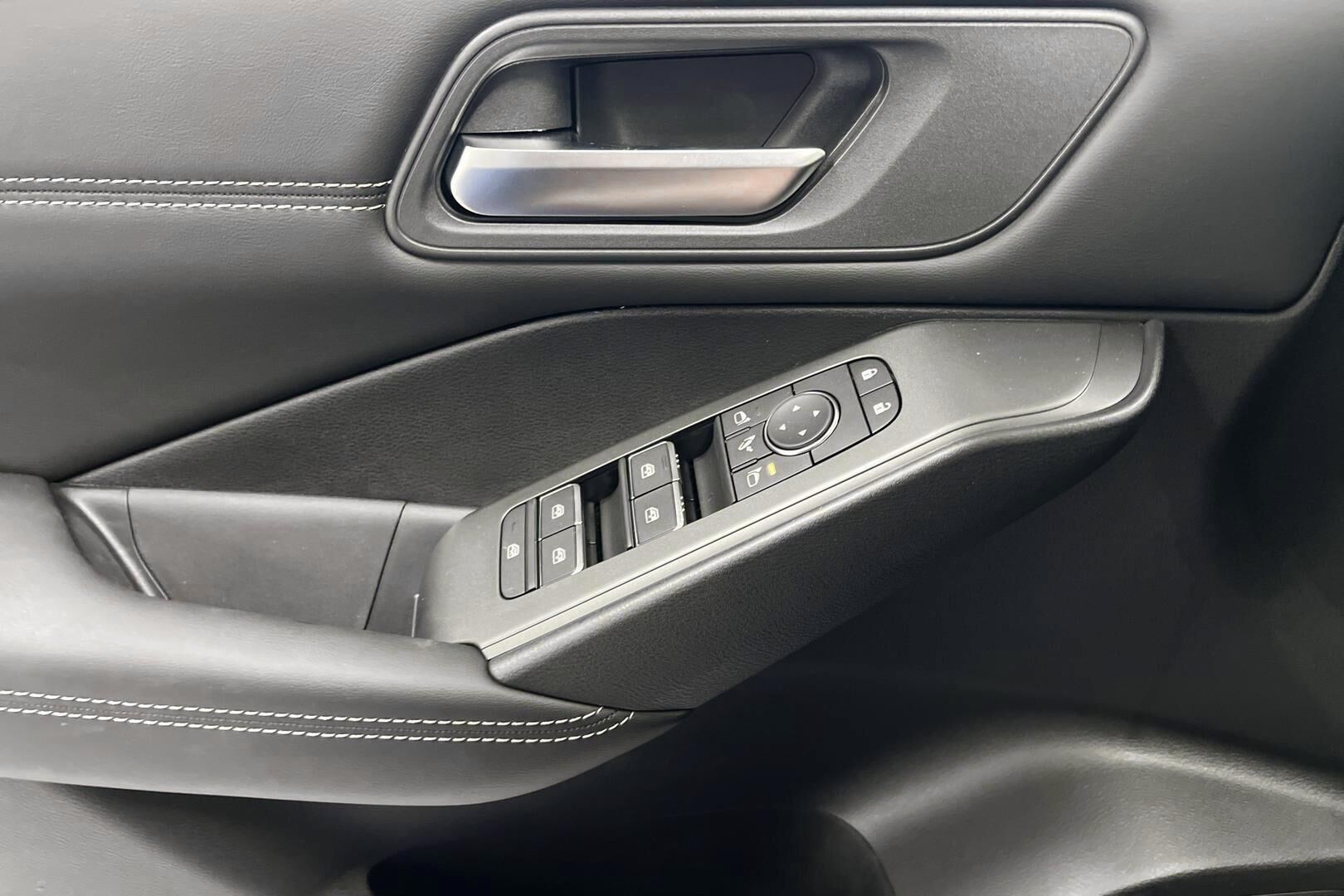 Nissan Qashqai iso kuva 19