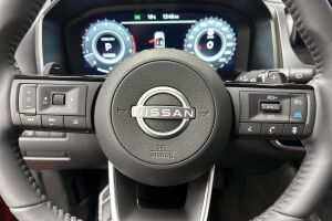 Nissan Qashqai esikatselu 14