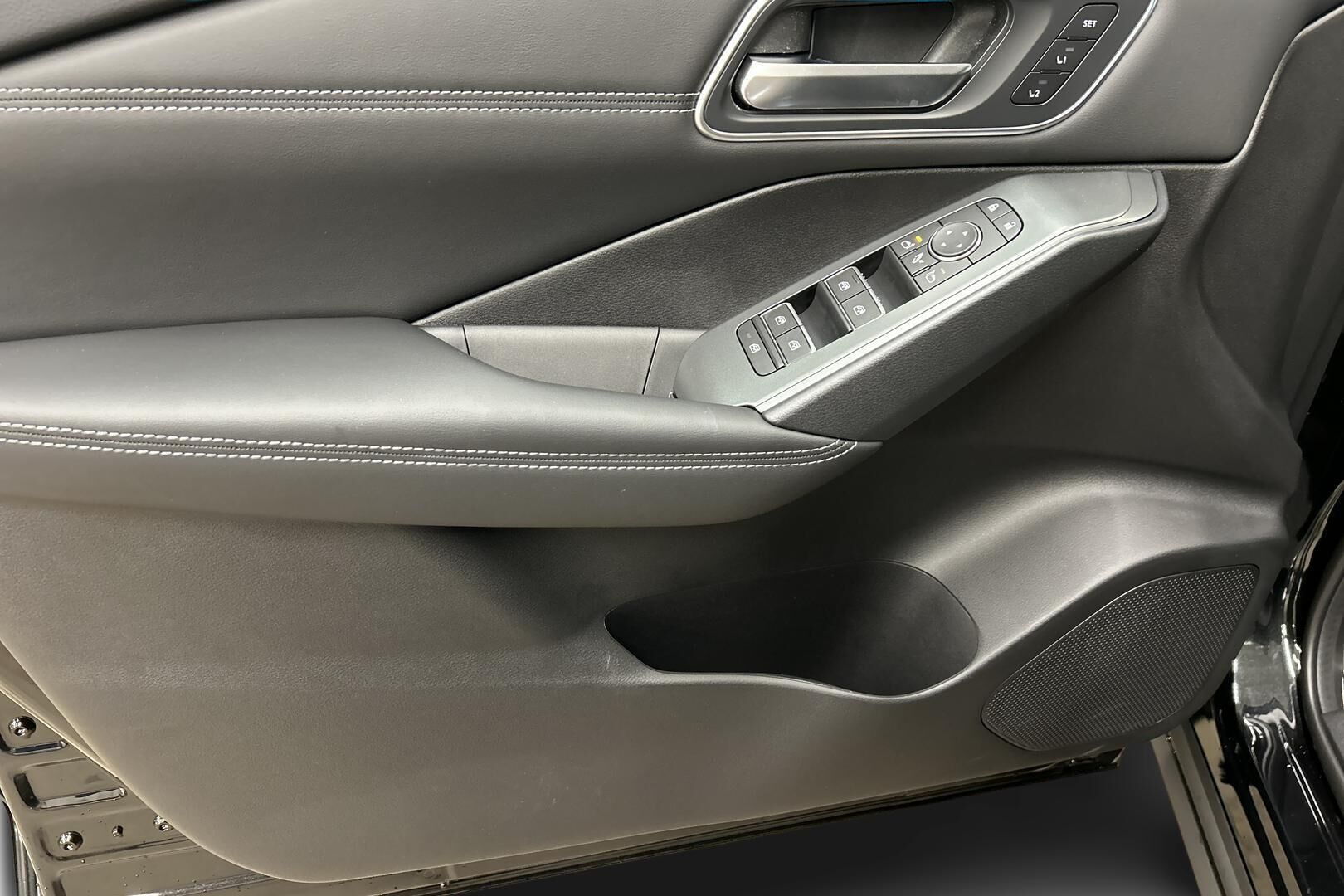 Nissan Qashqai iso kuva 13