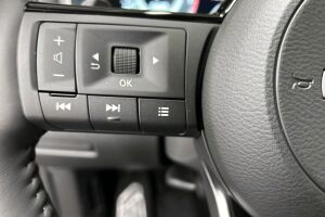 Nissan Qashqai esikatselu 14