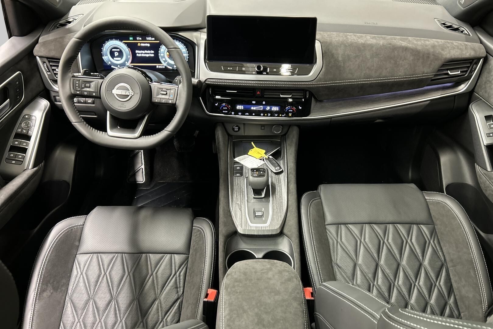 Nissan Qashqai iso kuva 5