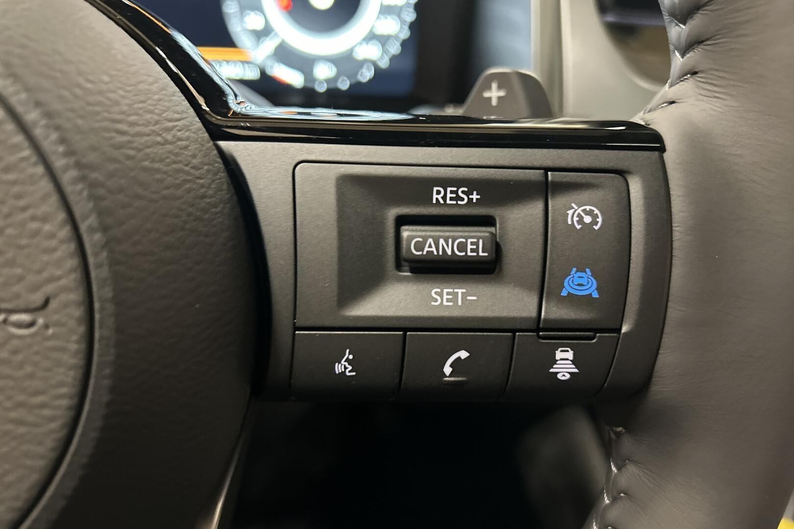 Nissan Qashqai iso kuva 21