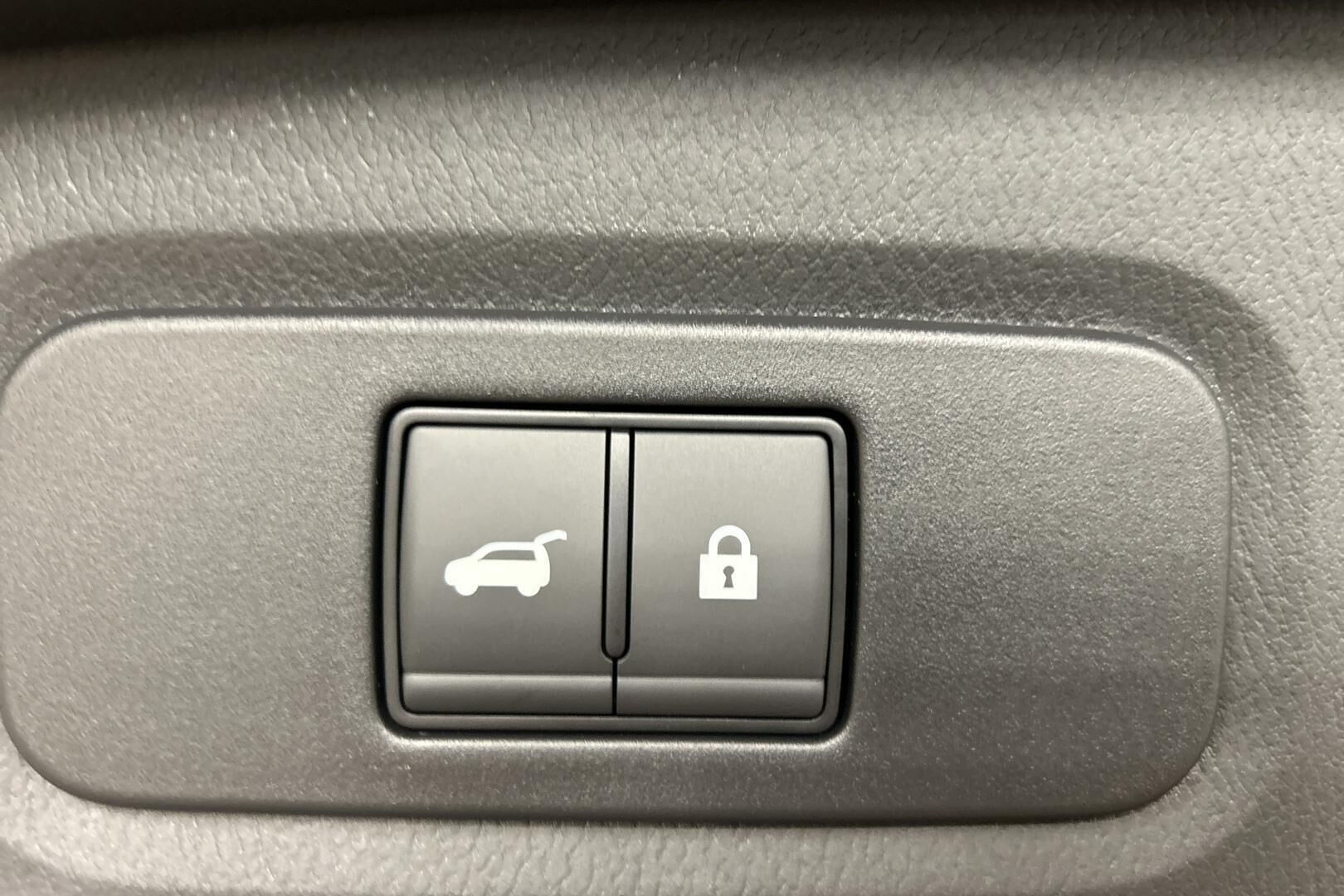 Nissan Qashqai iso kuva 23