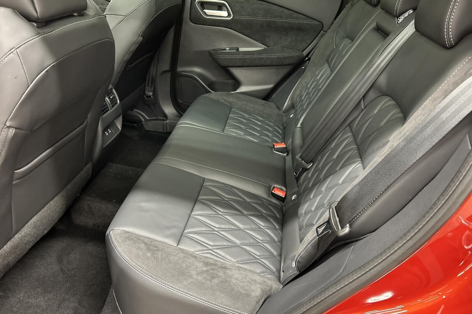 Nissan Qashqai iso kuva 18