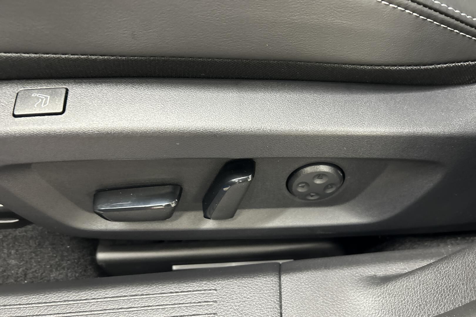 Nissan Qashqai iso kuva 21