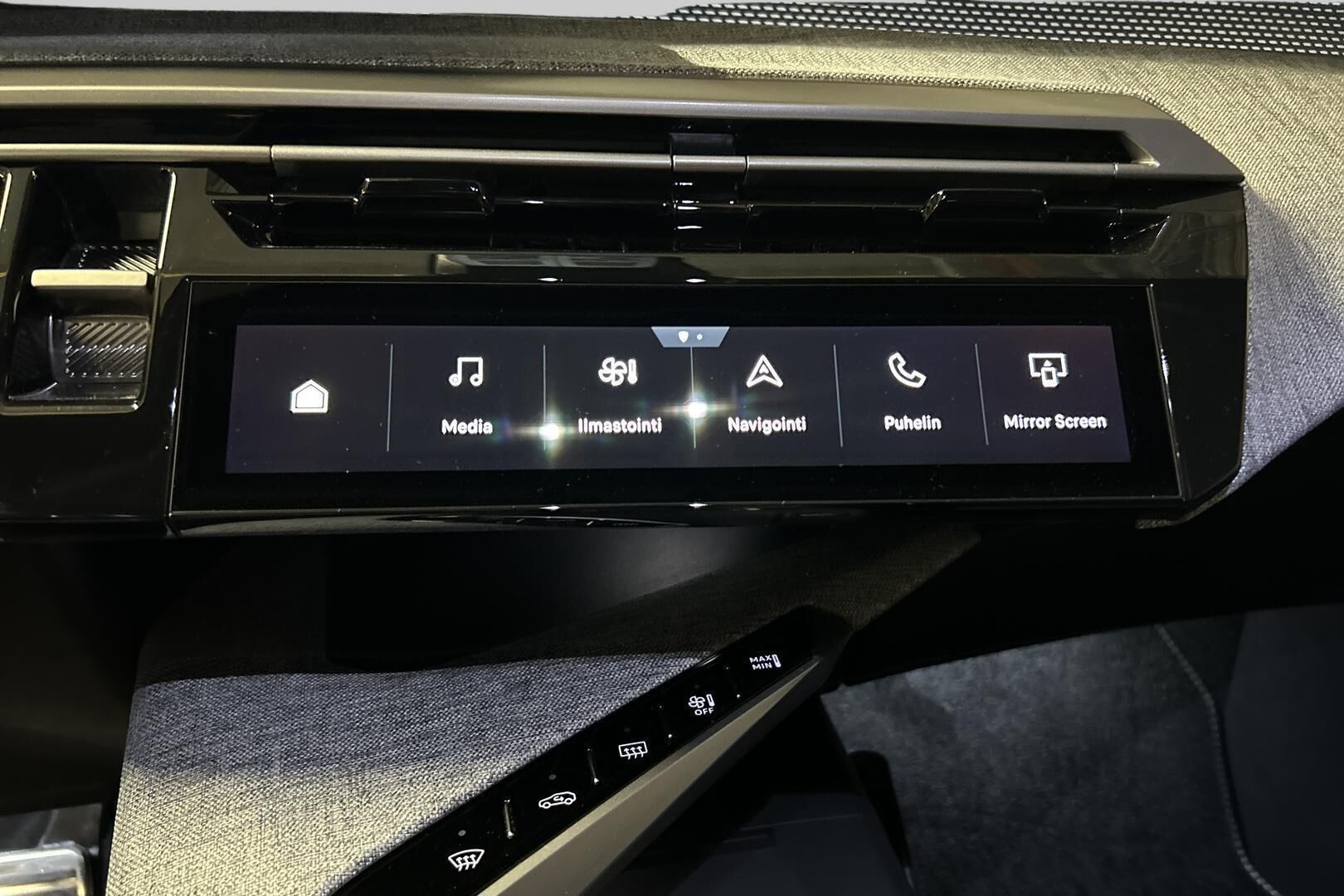 Peugeot 5008 iso kuva 18