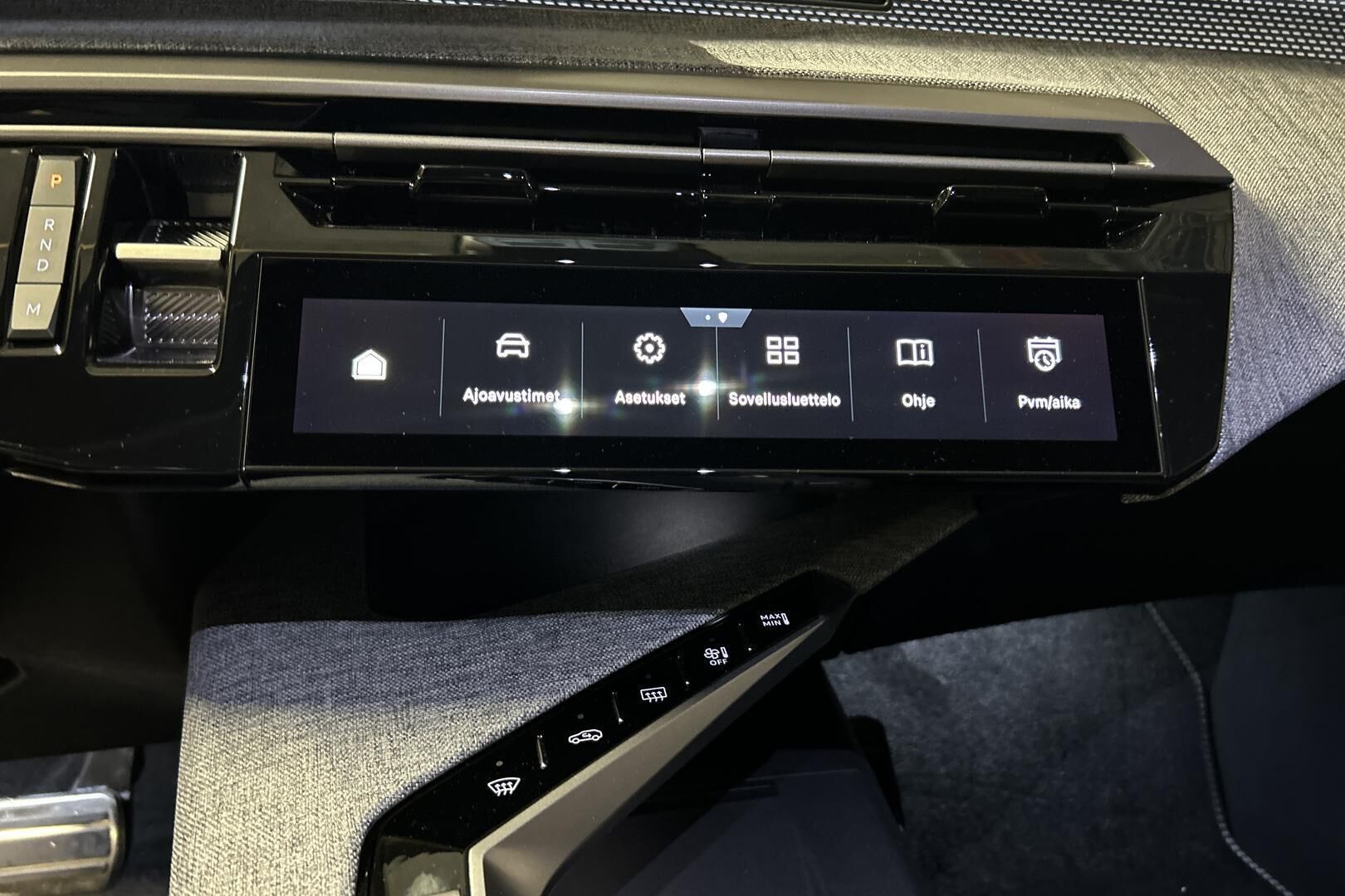 Peugeot 5008 iso kuva 19