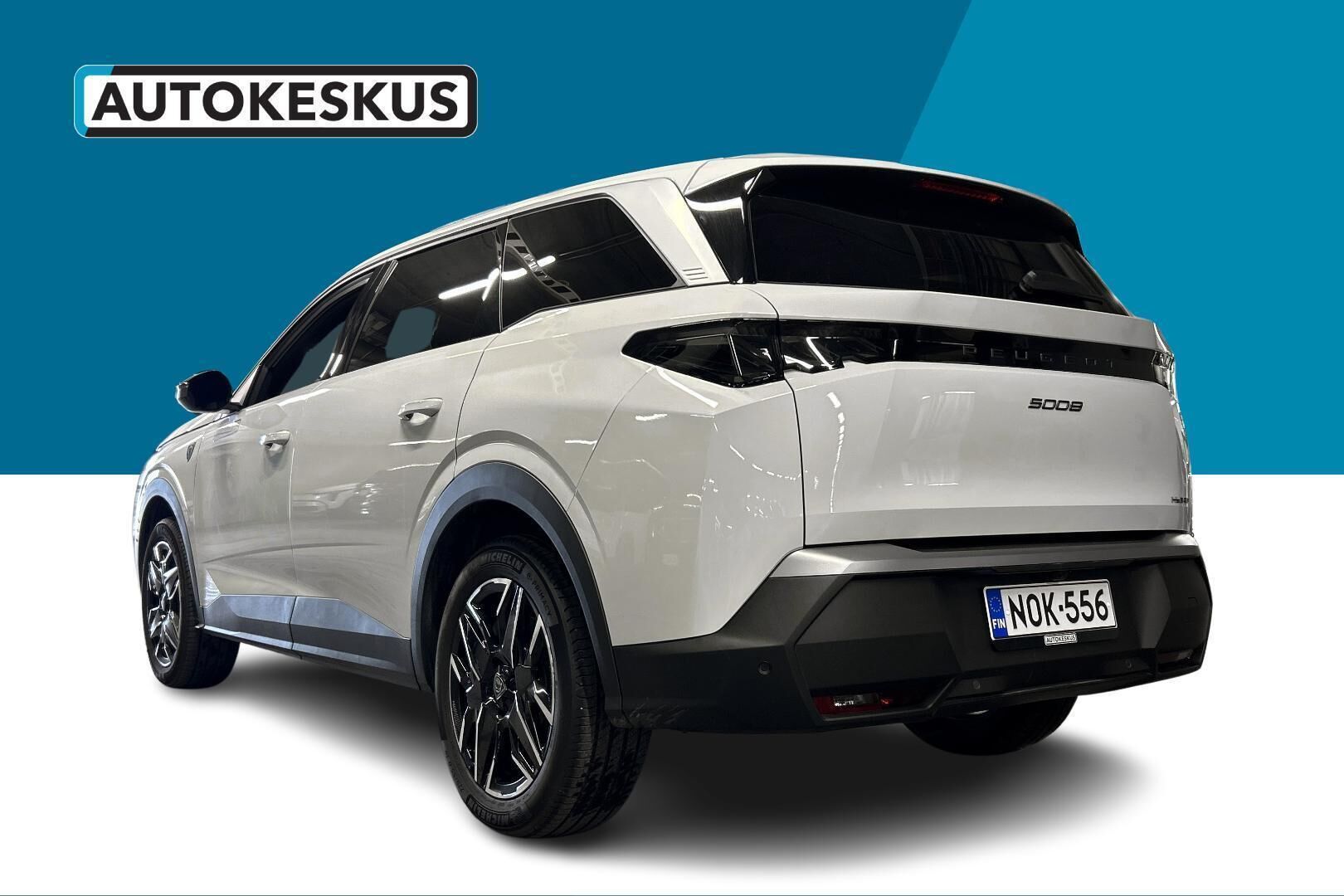 Peugeot 5008 iso kuva 6