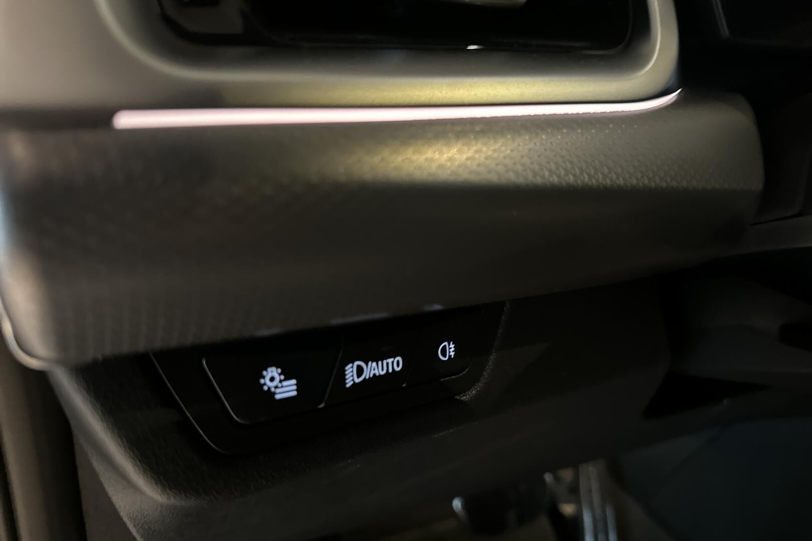 BMW iX2 iso kuva 27