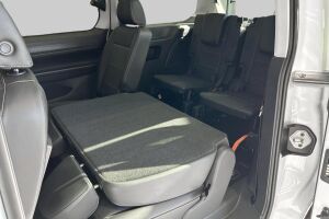 Ford Grand Tourneo Connect esikatselu 28