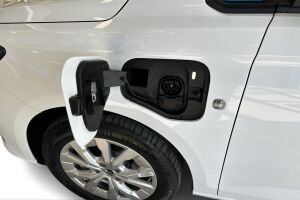 Ford Grand Tourneo Connect esikatselu 30