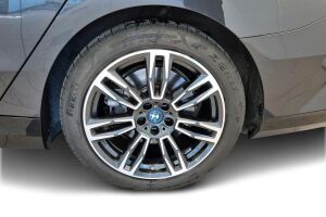 BMW I5 esikatselu 17