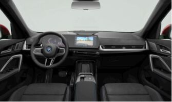 BMW iX1 esikatselu 3