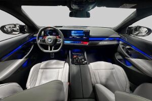 BMW M5 esikatselu 10