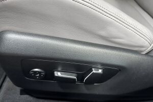 BMW M5 esikatselu 32