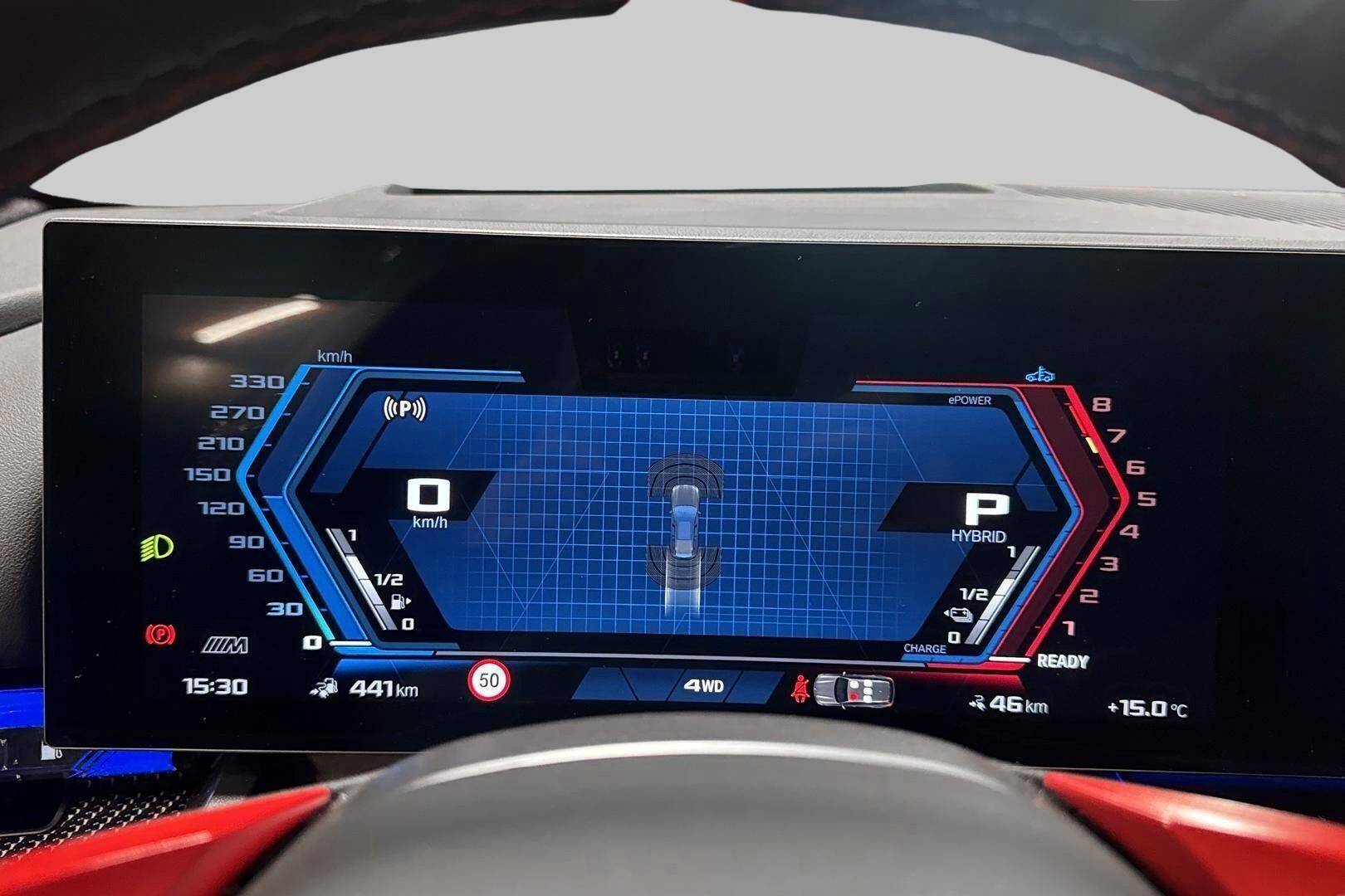BMW M5 iso kuva 44