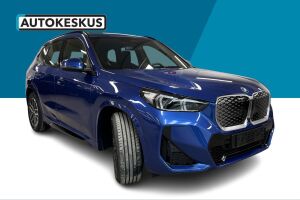 BMW iX1 esikatselu 2