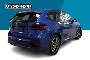 BMW iX1 esikatselu 4