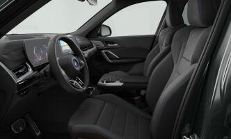 BMW iX1 esikatselu 2