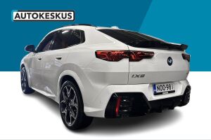 BMW iX2 esikatselu 6