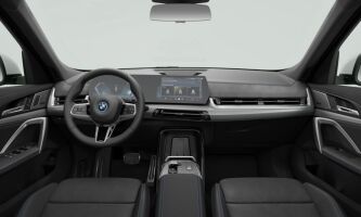 BMW X1 esikatselu 3