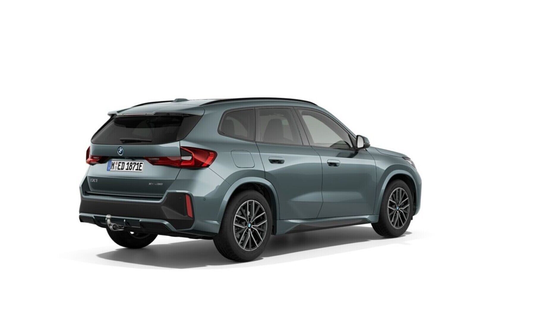 BMW iX1 iso kuva 1